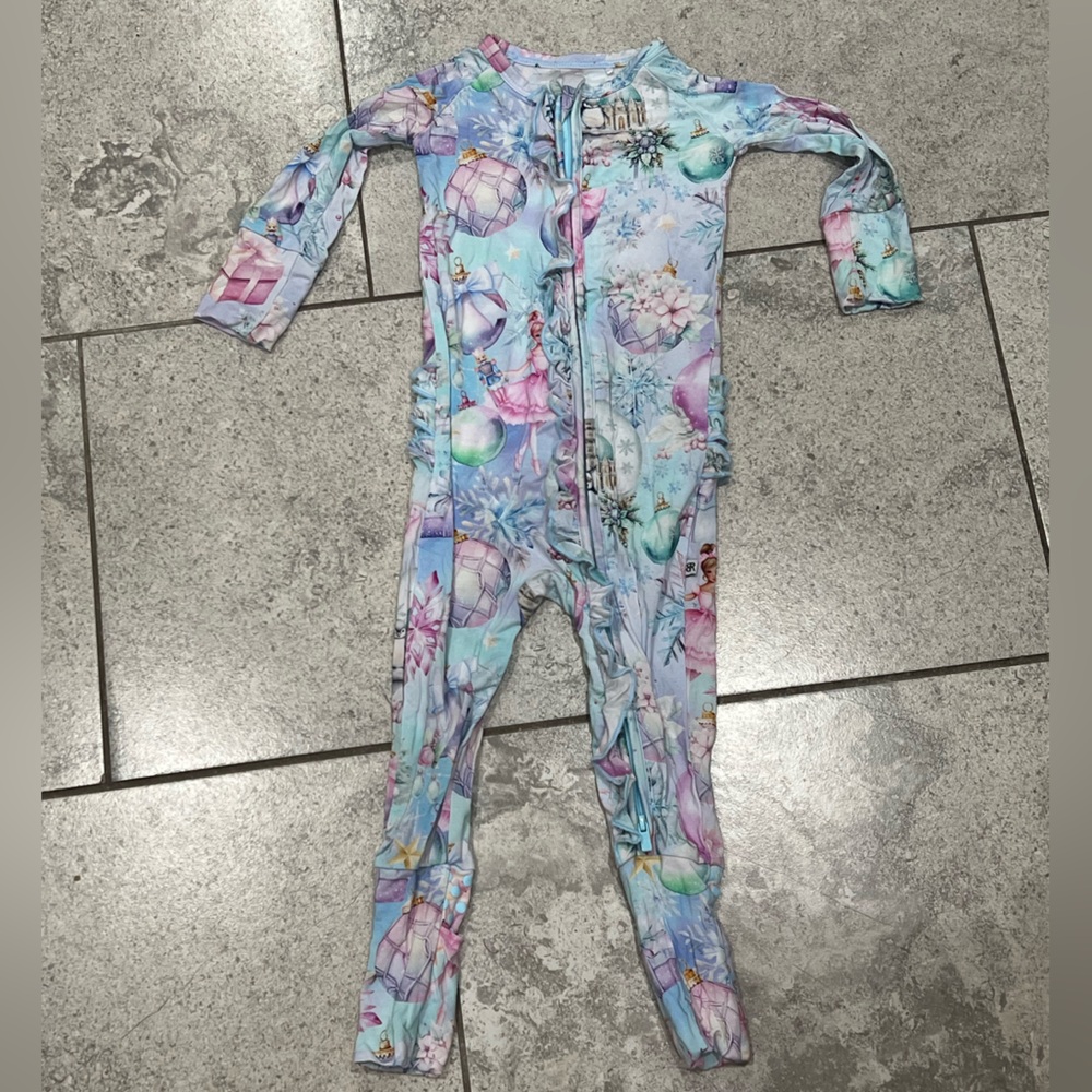 Like New Bums and Roses Convertible Romper- “Sugar plum dreams” print